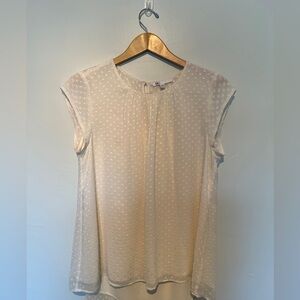 DR2 Cream Blouse with Delicate Pattern